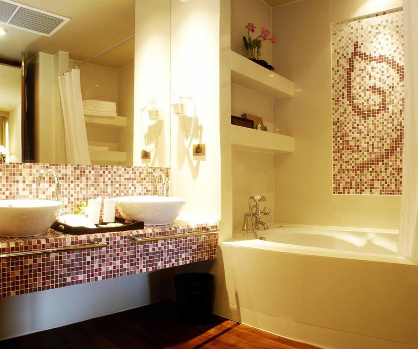 mozaïek afwerking in de badkamer 5 m²