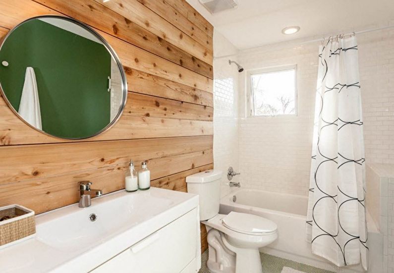 4 m2 kúpeľňa s dreveným obkladom