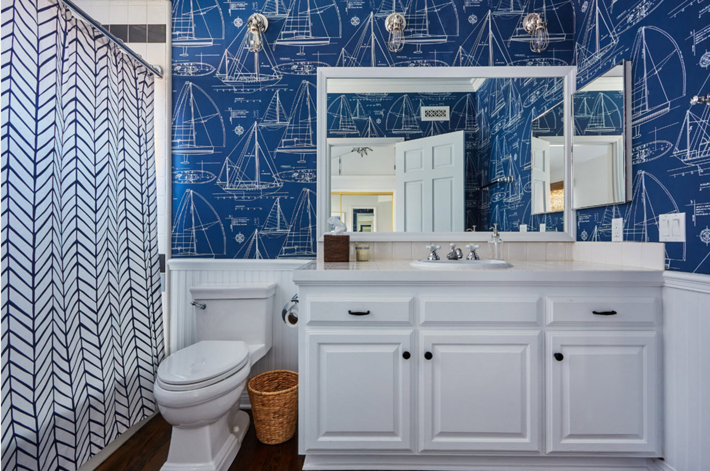 bath design in blue and white