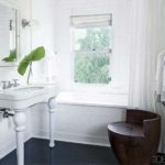 salle de bain avec fenêtre photo design