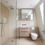 design de interiores de uma casa de banho com sanita