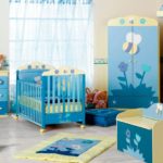 Yenidoğan iki vurgu rengi için çocuk odası tasarımı