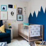 La conception de la chambre d'enfant du nouveau-né. Style minimalisme.