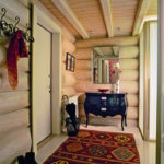 Thiết kế của hành lang theo phong cách của một ngôi nhà gỗ