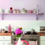 Бледо лилава кухня