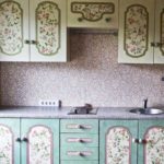 Crafts for the kitchen do-it-yourself decoupage on the cabinet