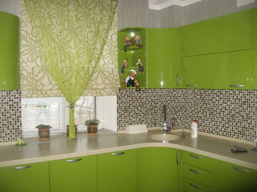 curtains in the green kitchen