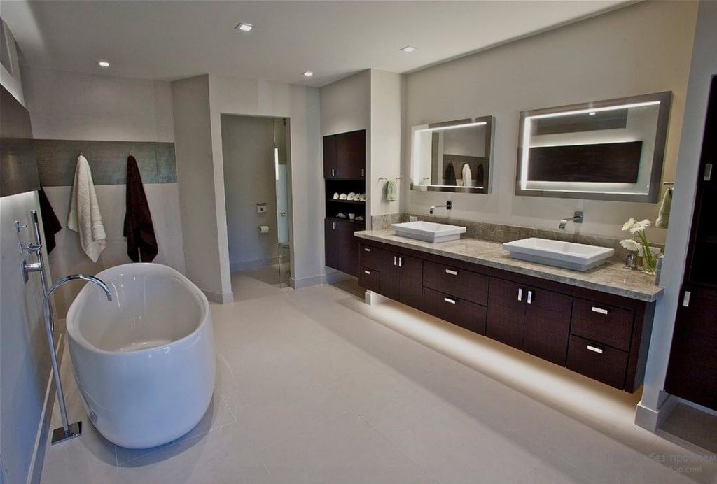 moderns vannas istabas dizains gaišas mēbeles