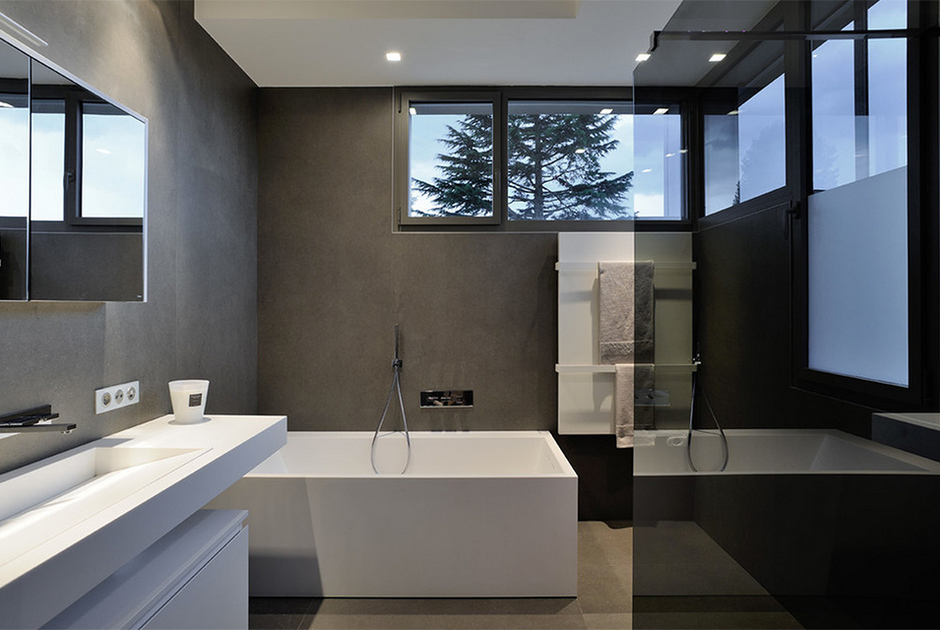moderní hi-tech koupelna design