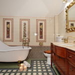 Moderna dizaina vannas istaba modernā stilā ar ģeometriskiem rakstiem uz grīdas