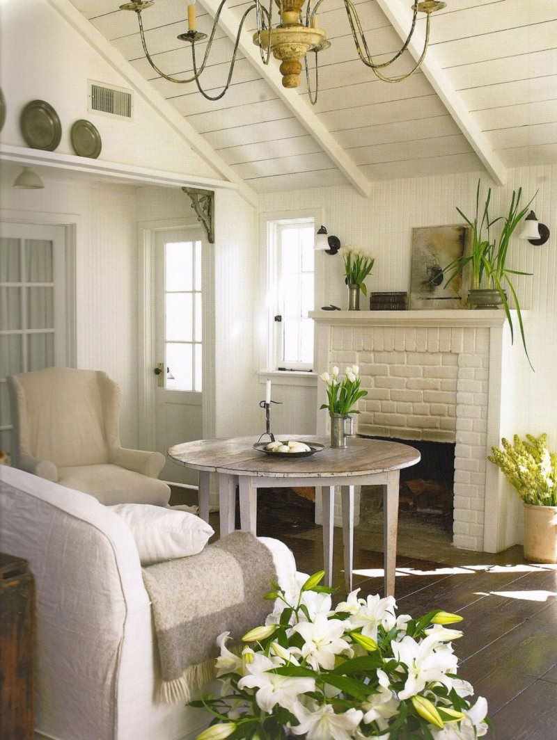 the idea of ​​bright decor provence in the living room