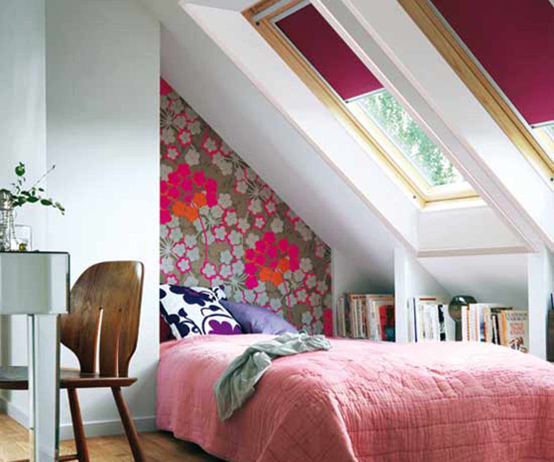the idea of ​​a beautiful interior bedroom in the attic
