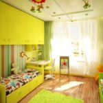 a gyermekek szobájának világos belső változata