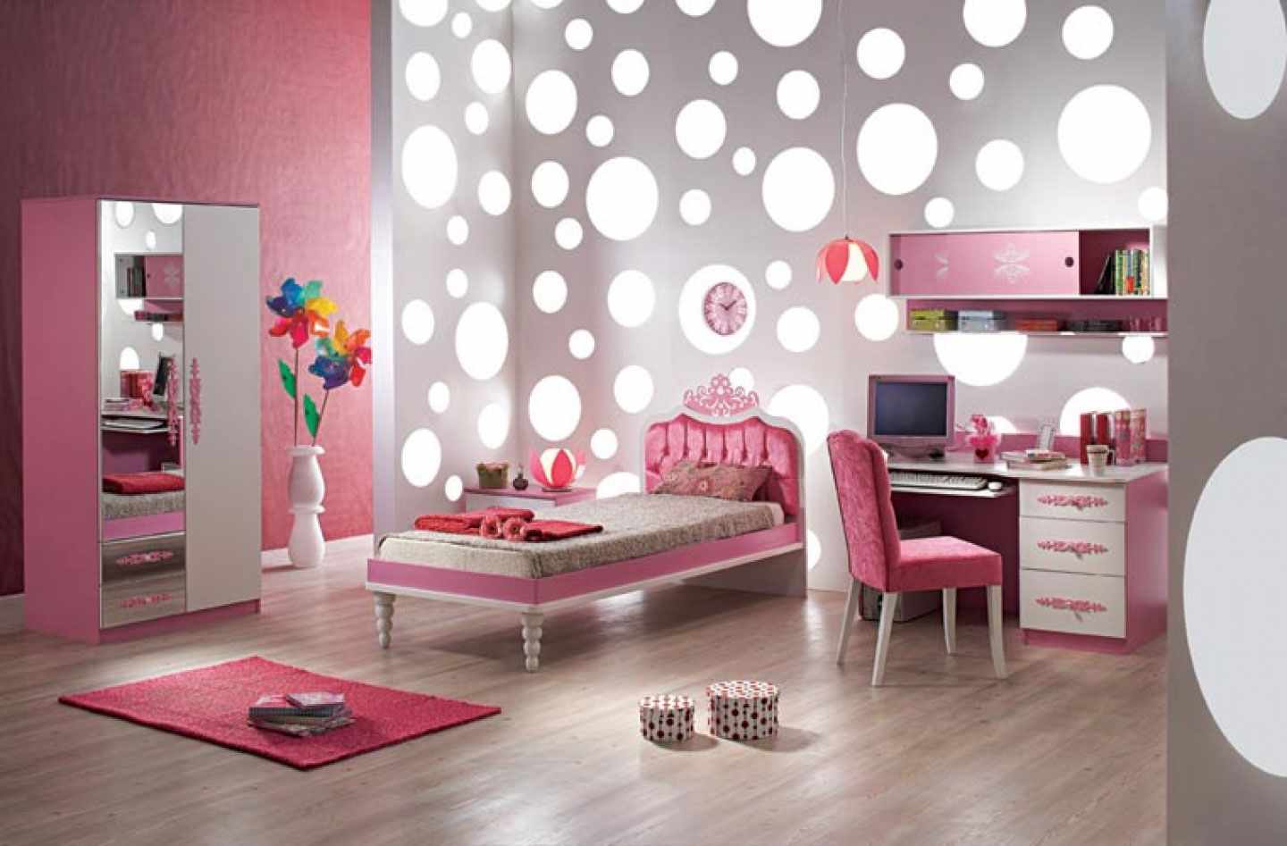 option for a bright bedroom interior for a girl