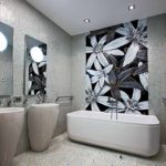ideja par skaistu vannas istabas dekoru ar flīzēšanu