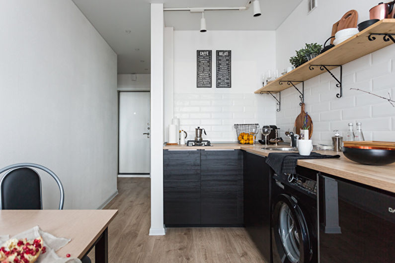Siyah ve beyaz İskandinav tarzı mutfak tasarımı