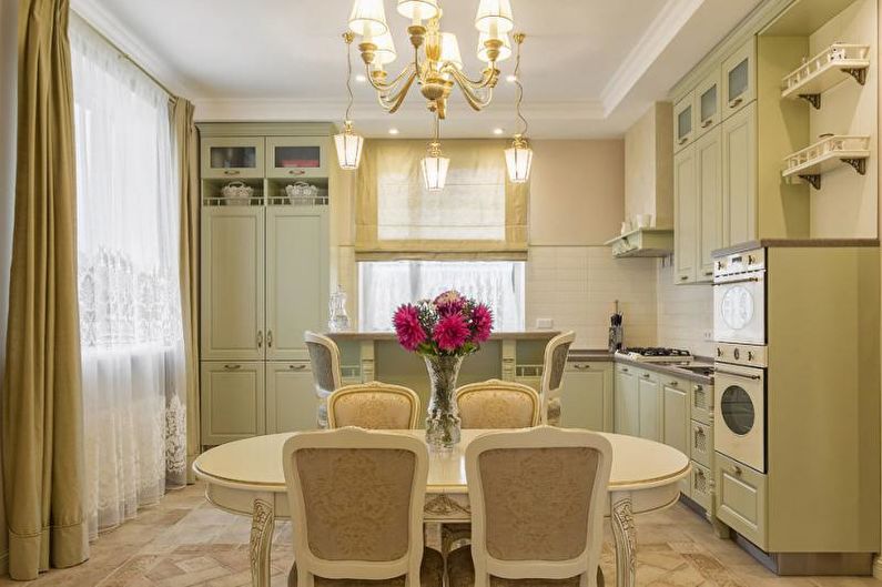 Candelier klasik dalam reka bentuk bilik dapur-makan