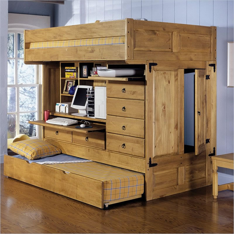 Wooden bunk bed with pull-out berth