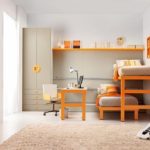 Oransje farge i utformingen av barnerommet