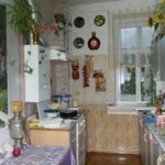 Foto af et køkken i et panelhus