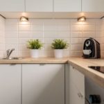 Iluminação da superfície de trabalho da cozinha com holofotes
