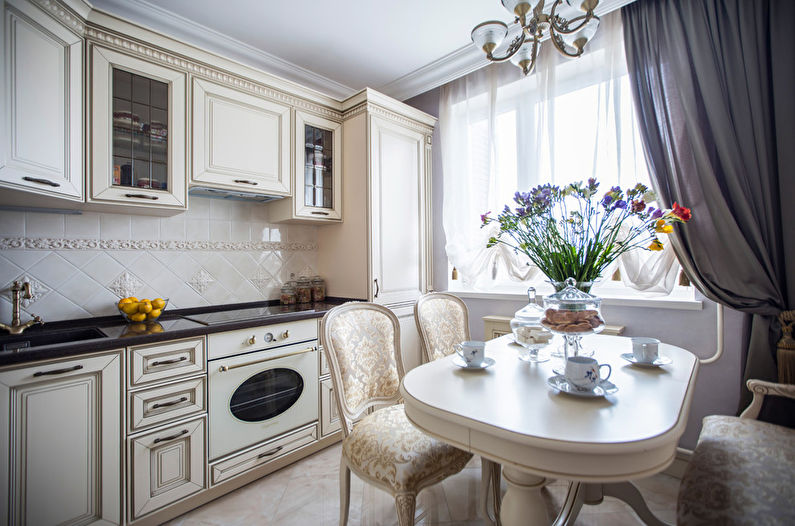 Upholstered chairs in a classic style in the kitchen with an area of ​​10 square meters