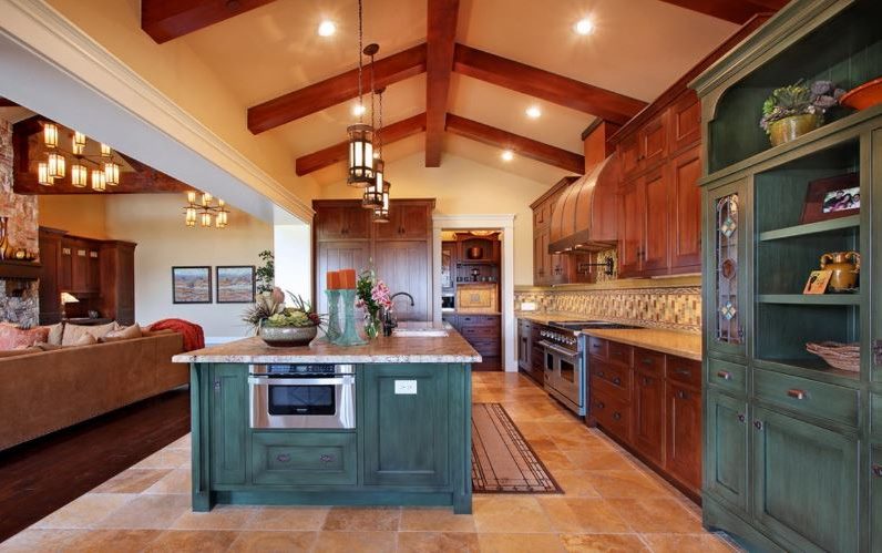 Mixed style country house kitchen design