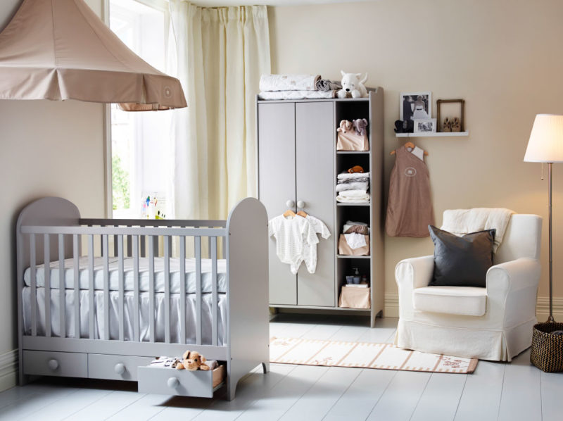Interiér pokoje pro novorozence v moderním stylu
