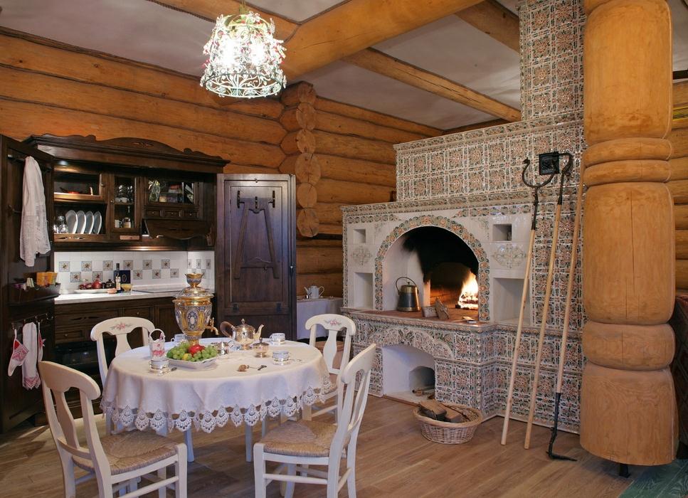 Kitchen design in the country in the Russian style