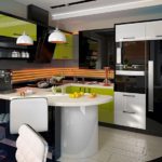 Design of a modern kitchen with peninsula