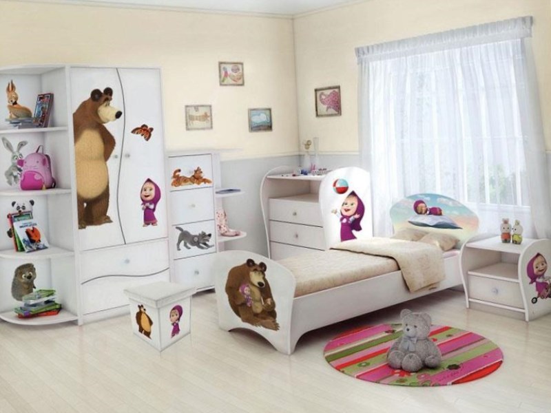 Bērnu istabas dizains, pamatojoties uz karikatūru Masha un Lācis