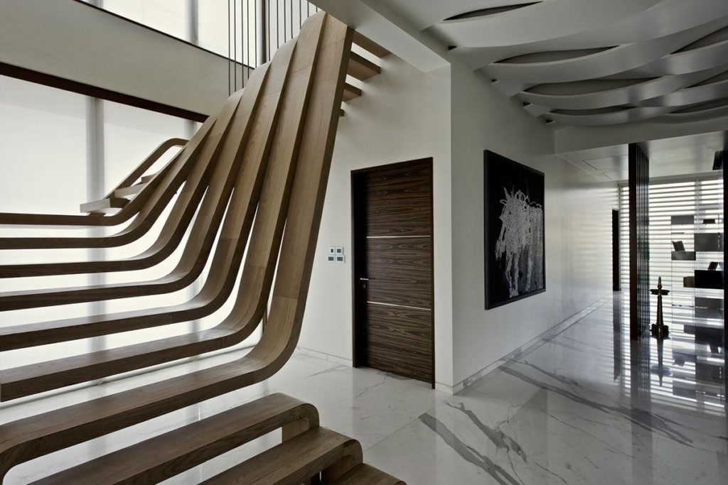 Originelle Treppe in futuristischem Design
