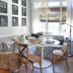 Canapea moale de colț cu model zebra pentru bucătărie