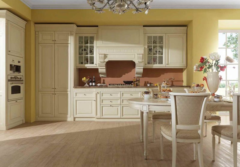 Fashionable classic style kitchen