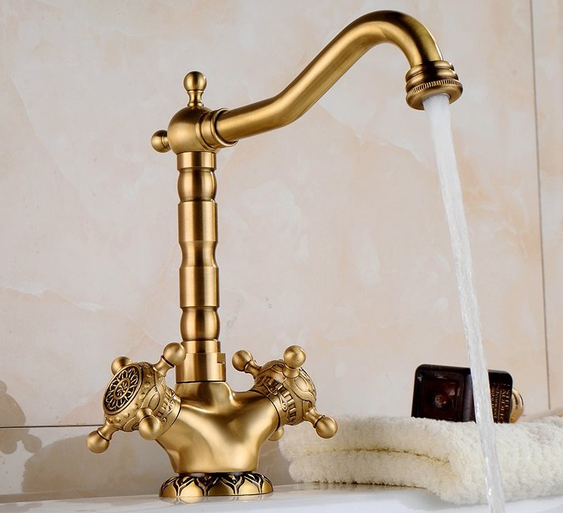 Egyptský bronzový kúpeľňový faucet
