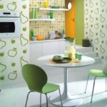 Groene ruggen op moderne stoelen