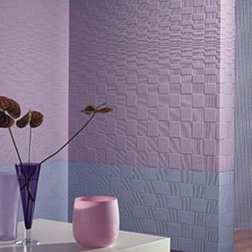 Glas aan de muur kleuren in verschillende kleuren