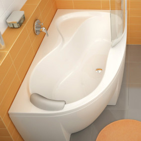 Bathroom Design with Toilet Shelf
