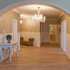 arc interior amb decoració