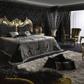 black and white bedroom decoration