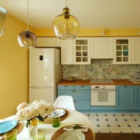 a falak színe a konyhában