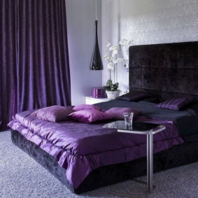 violetas guļamistabas interjera idejas