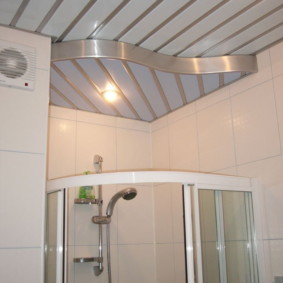 Tavan kaplamalı banyo imar