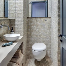 Ceramic mosaic on the bathroom wall