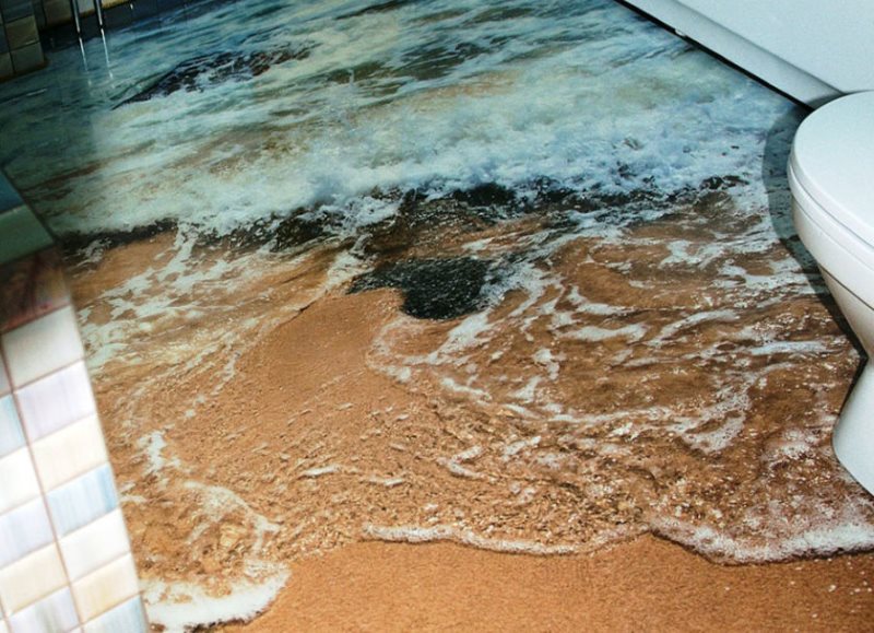 Imitasjon av surfe på gulvet på badet