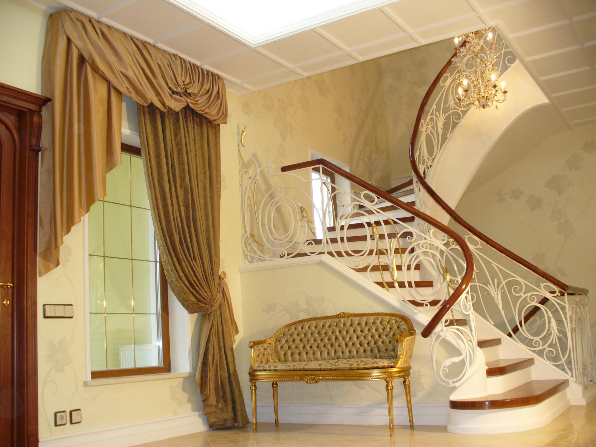 curtains in the hallway in a private house design photo