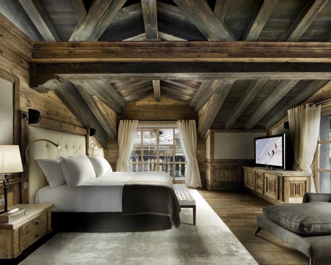 Chalet bedroom photo