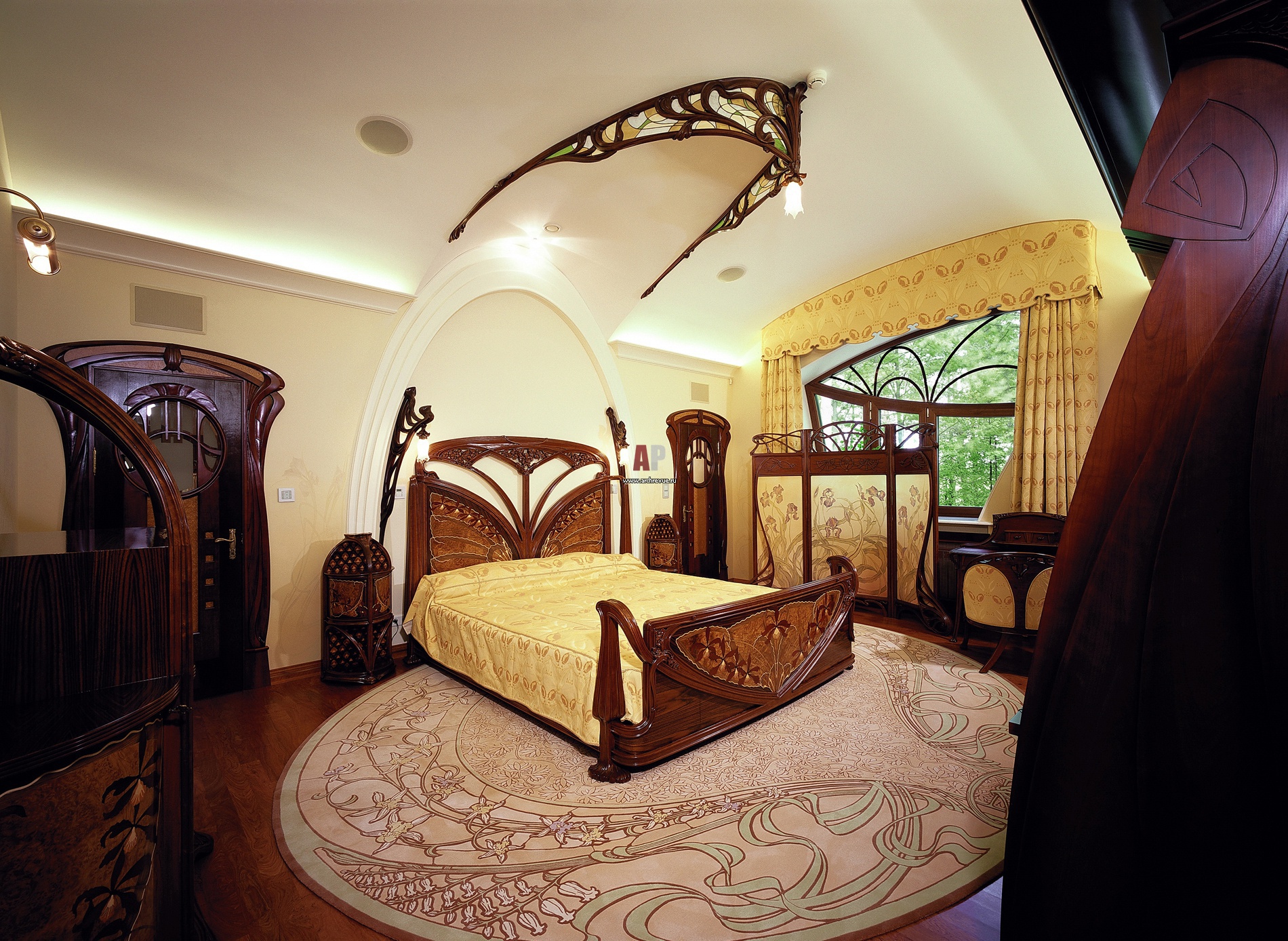 Dizajn spavaće sobe u Art Nouveauu