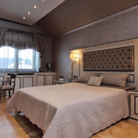 neoklasyczne pomysły na projektowanie sypialni