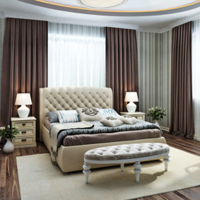 neoklasicisma guļamistabas interjers